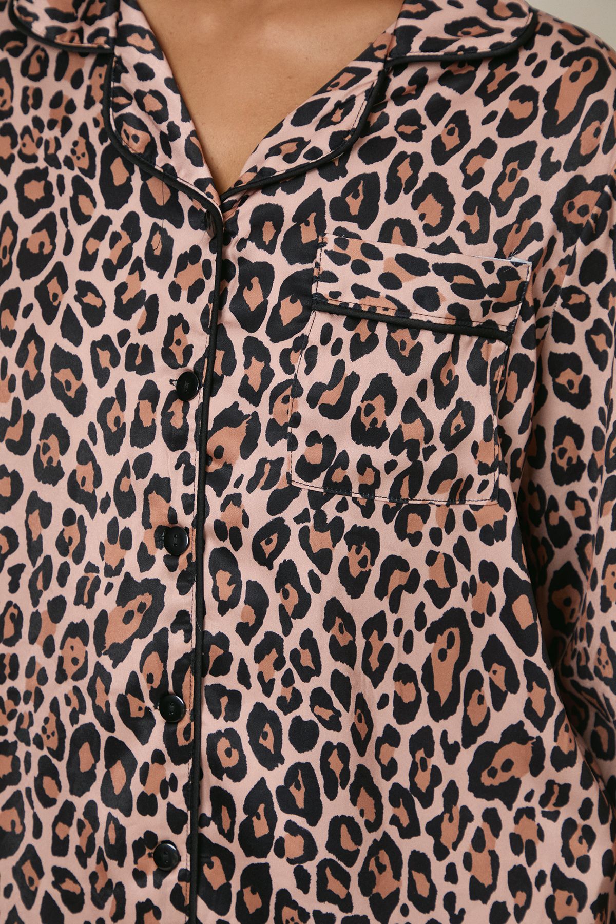 Oasis Long Sleeve Satin Printed Nightwear Set Animal image 5