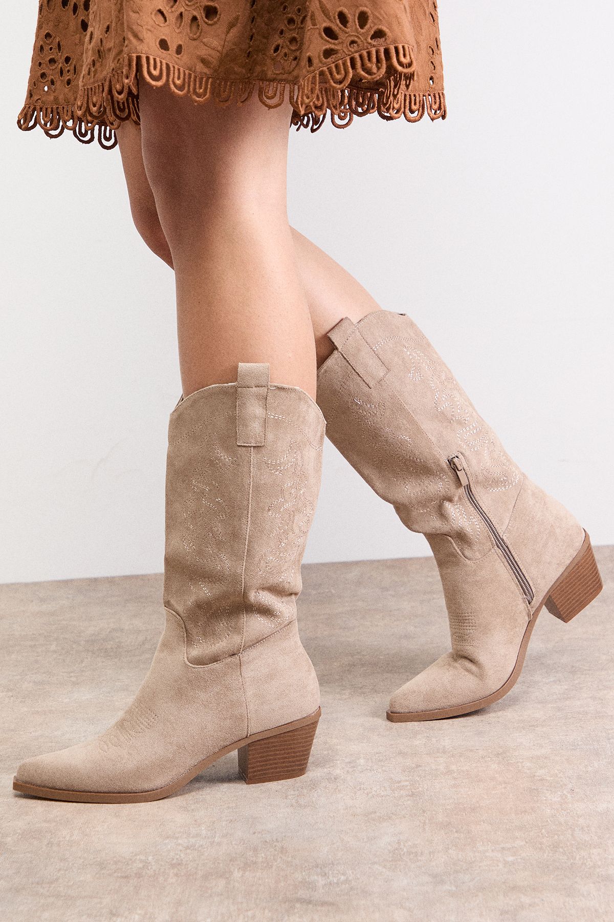 Oasis Elaina Faux Leather Western Cowboy Calf Boots Taupe