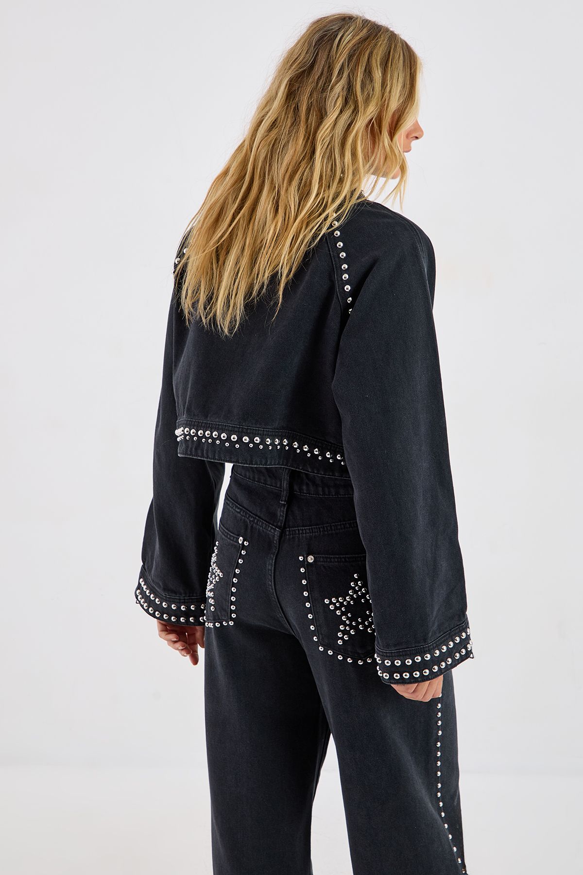 NastyGal Star Studded Denim Cropped Jacket Washed Black image 4