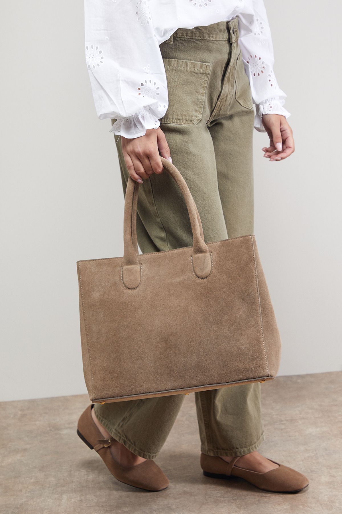 Oasis Claudia Suede Tote Bag With Pocket Taupe image 1