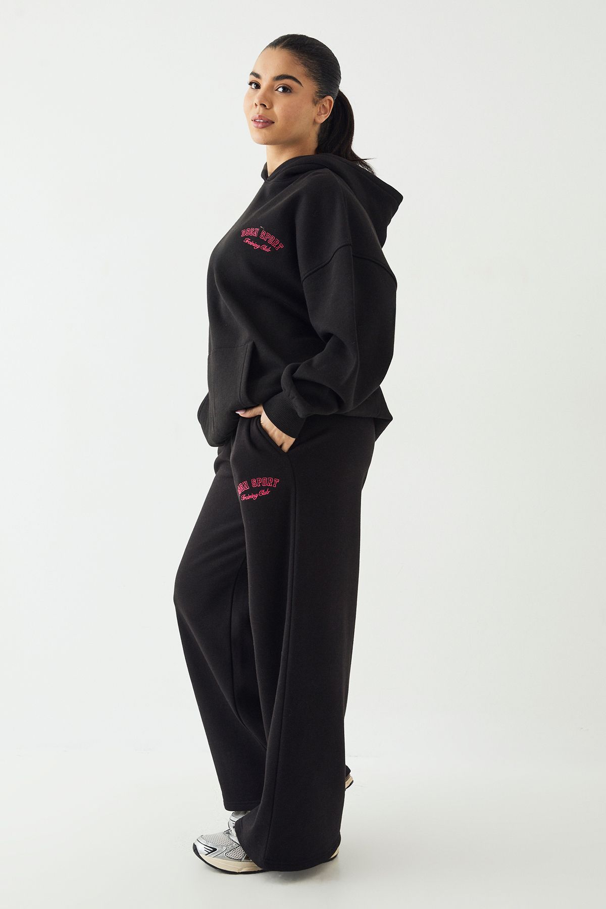 DSGN Studio DSGN Studio Sport Training Club Straight Leg Jogger Black image 3