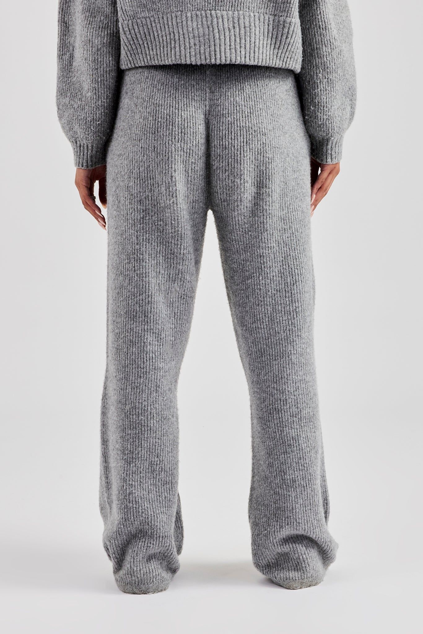 Cernucci Knitted Straight Leg Trouser - Grey image 4
