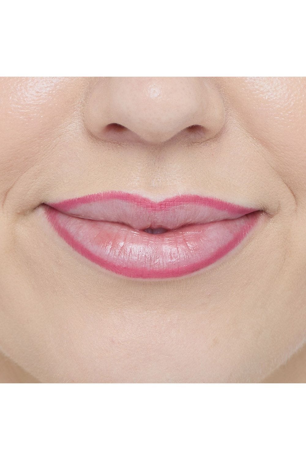 Revolution Pout Bomb Plumping Lip Liner Jelly Berry Mauve image 5