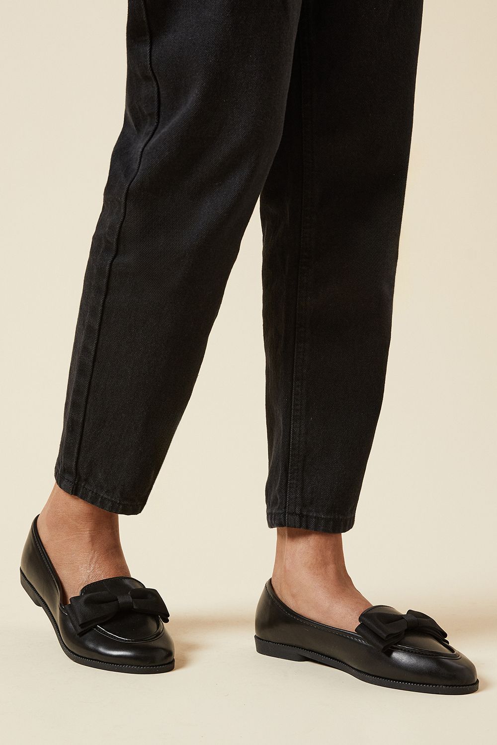 Dorothy Perkins Wide Fit Nomi Bow Detail Loafers Black image 1