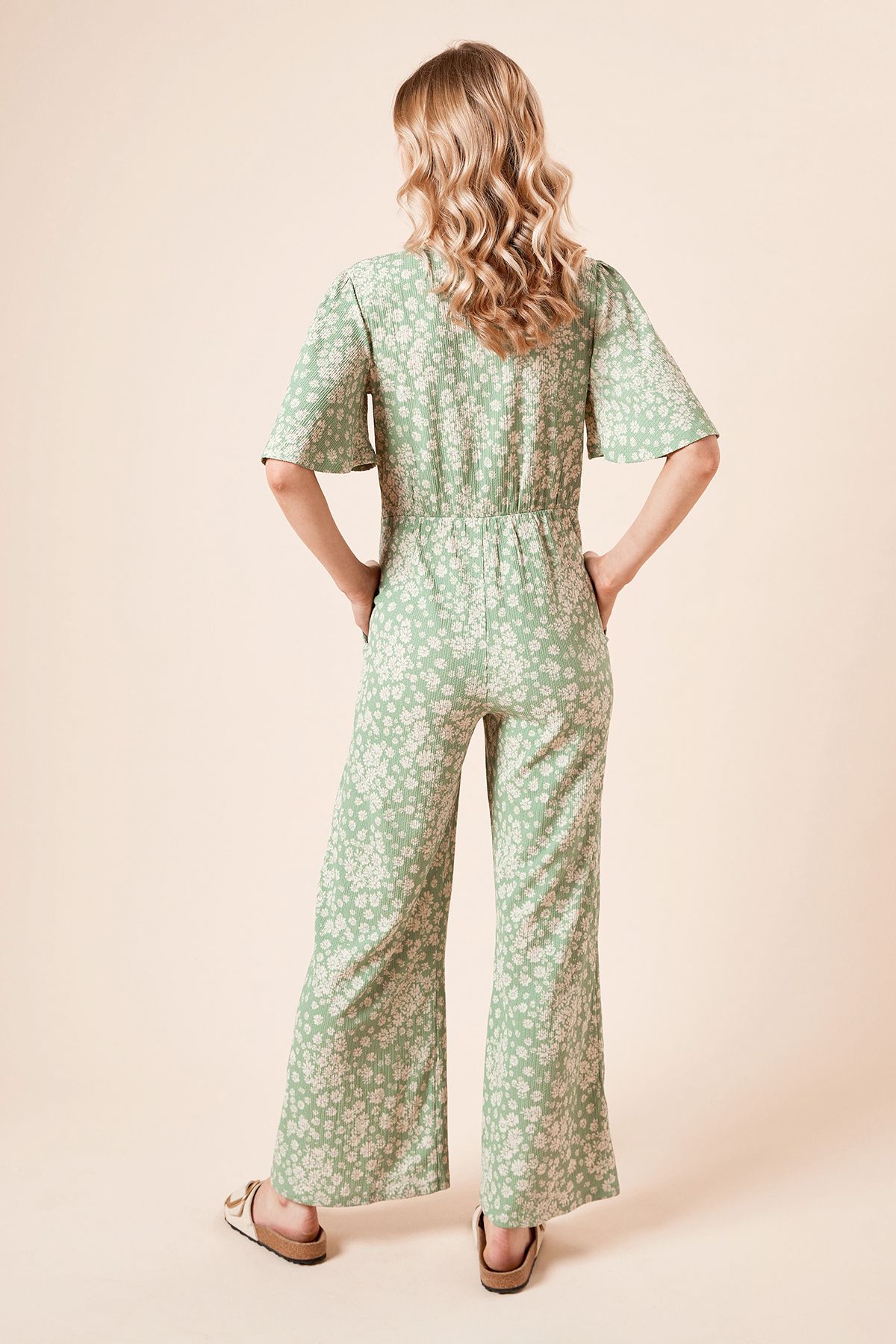 Dorothy Perkins Green Ditsy Bow Tie Front Angel Sleeve Jersey Jumpsuit Green image 3