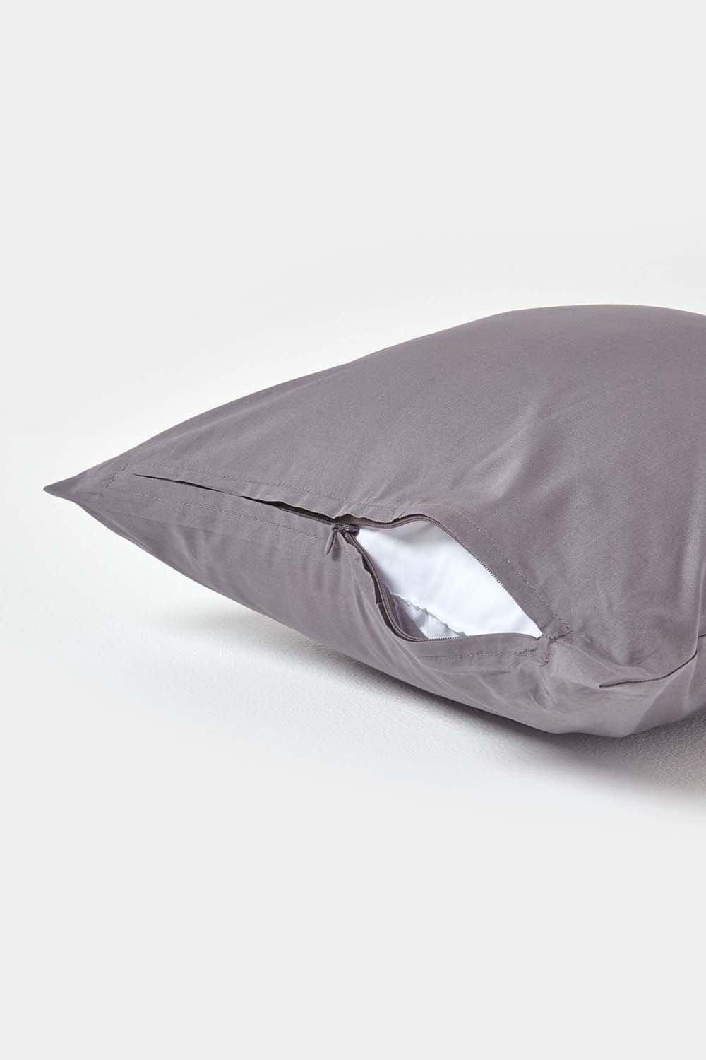 Homescapes Continental Egyptian Cotton Pillowcase 200 TC, 40 x 40 cm image 3