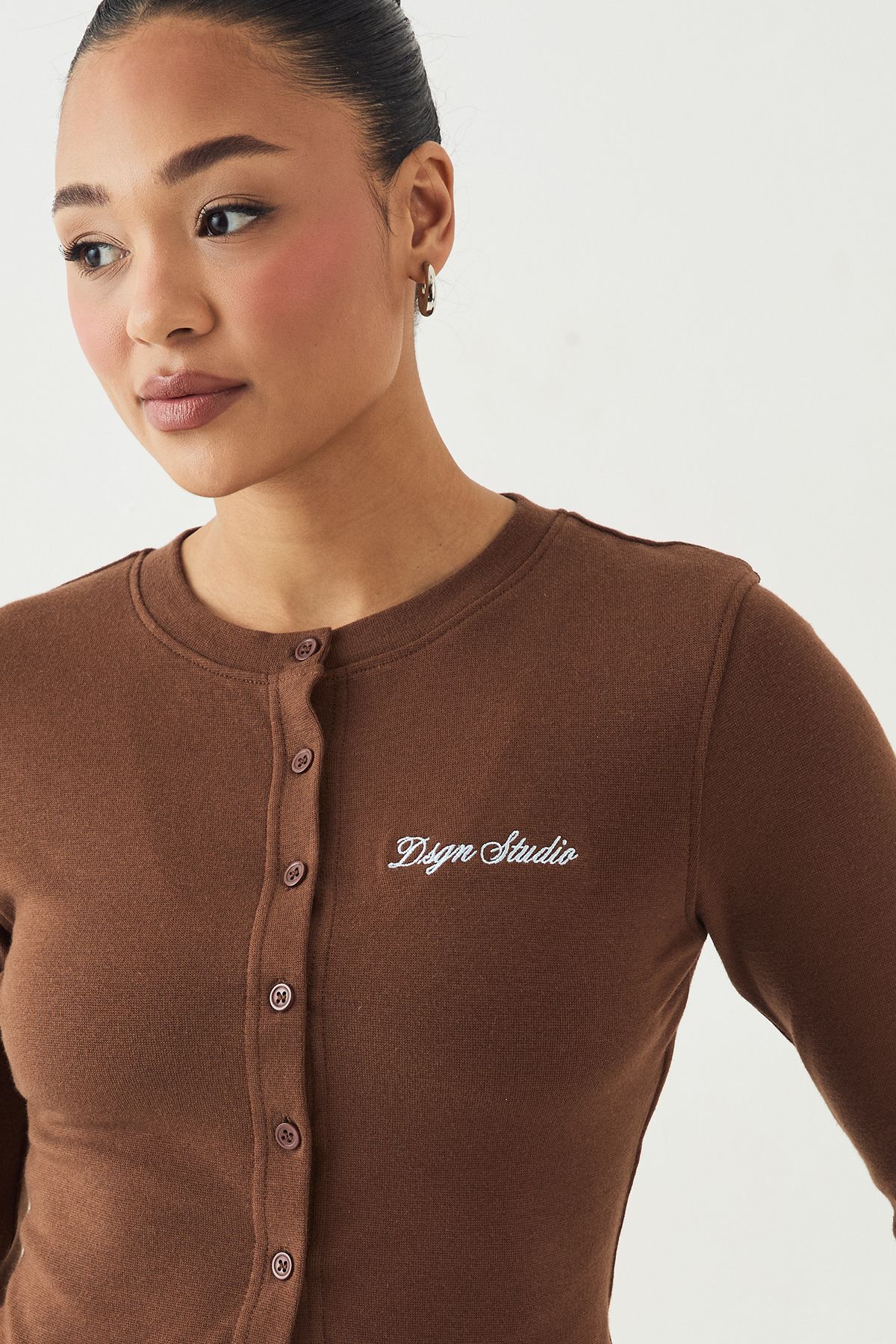 DSGN Studio DSGN Studio Ribbed Script Embroidery Button Through Long Sleeve Top Mocha image 4