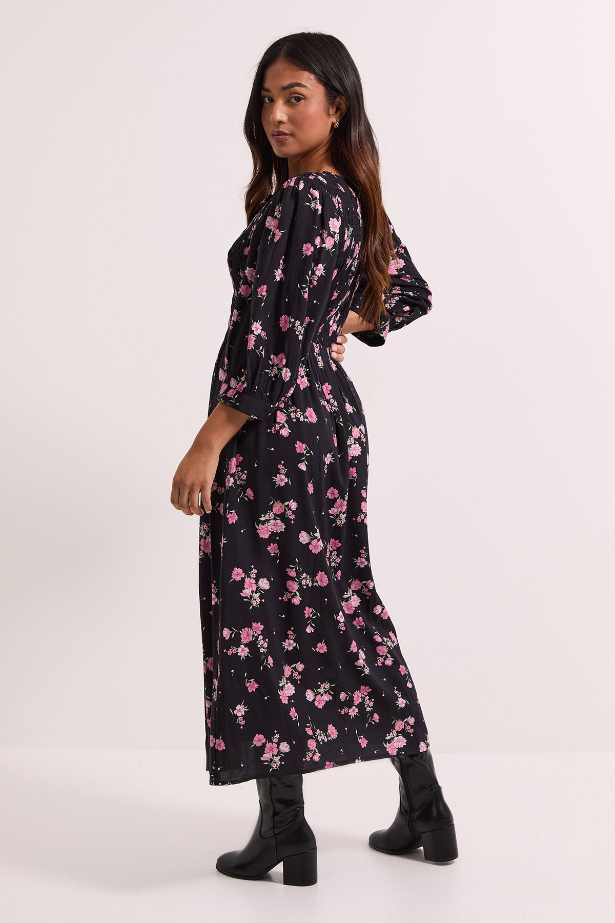 Dorothy Perkins Pink Floral Petite Shirred Bodice Button Detail Midi Dress Pink image 4