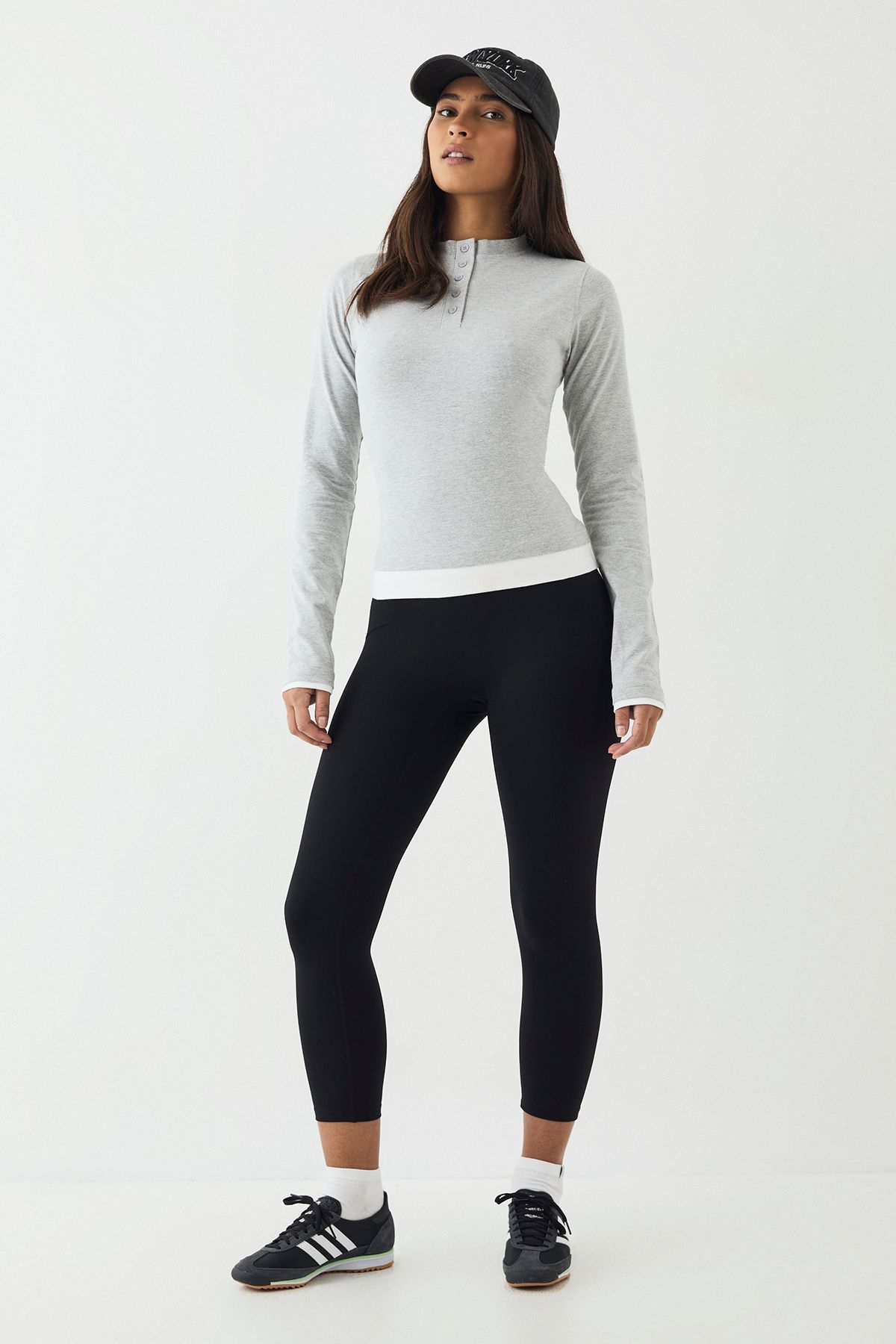 DSGN Studio DSGN Studio Contrast Button Detail Long Sleeve Top Grey Marl image 3