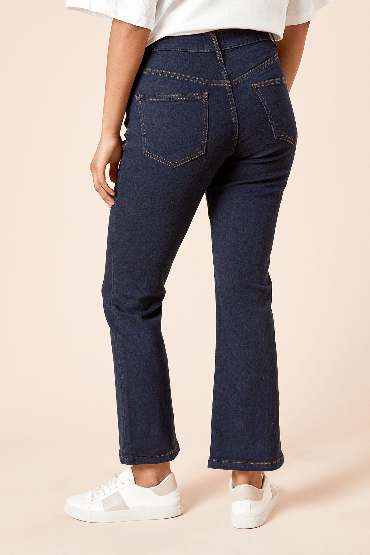 Dorothy Perkins Petite Comfort Stretch Bootcut Jeans Indigo image 4