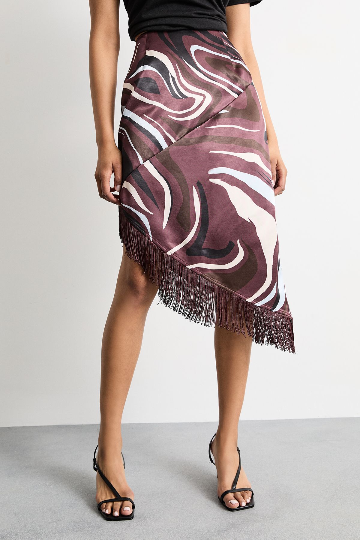 Warehouse Abstract Printed Satin Fringed Midi Skirt Chocolate image 2