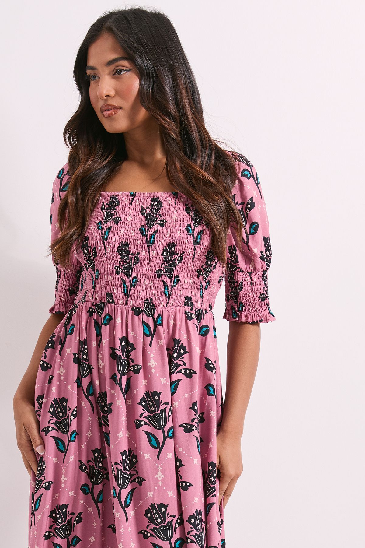 Dorothy Perkins Petite Pink Floral Shirred Bodice Puff Sleeve Square Neck Midi Dress Pink image 2