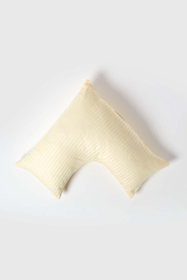 Homescapes Egyptian Cotton Super Soft V Shaped Pillowcase 330 TC