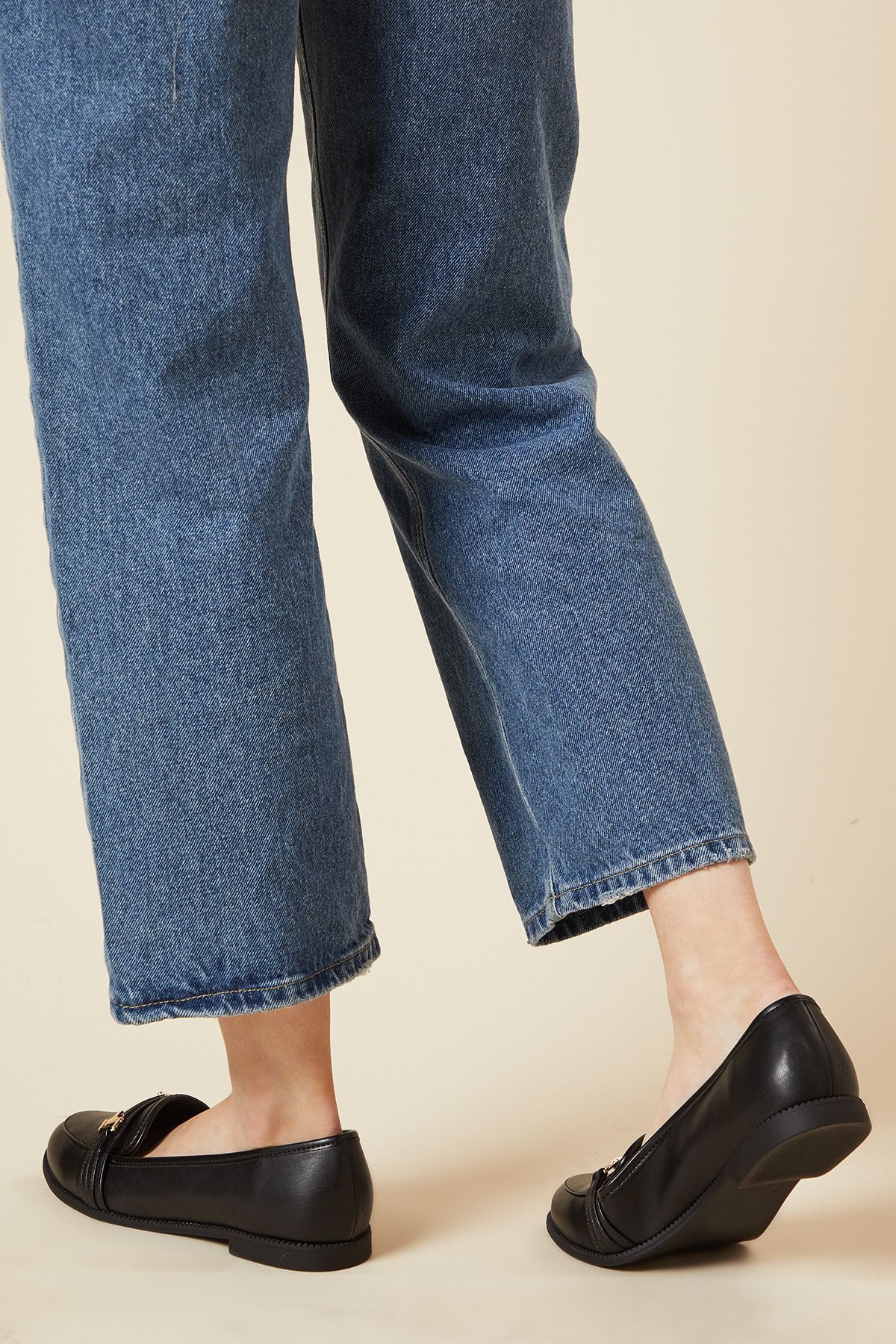 Dorothy Perkins Wide Fit Lora Snaffle Loafers Black image 3