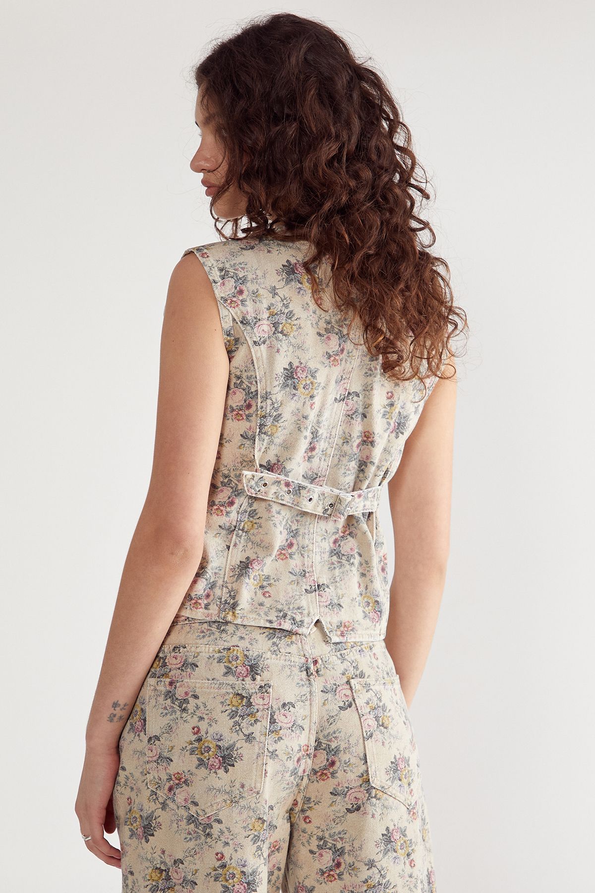 NastyGal Floral Printed Denim Waistcoat Multi image 5