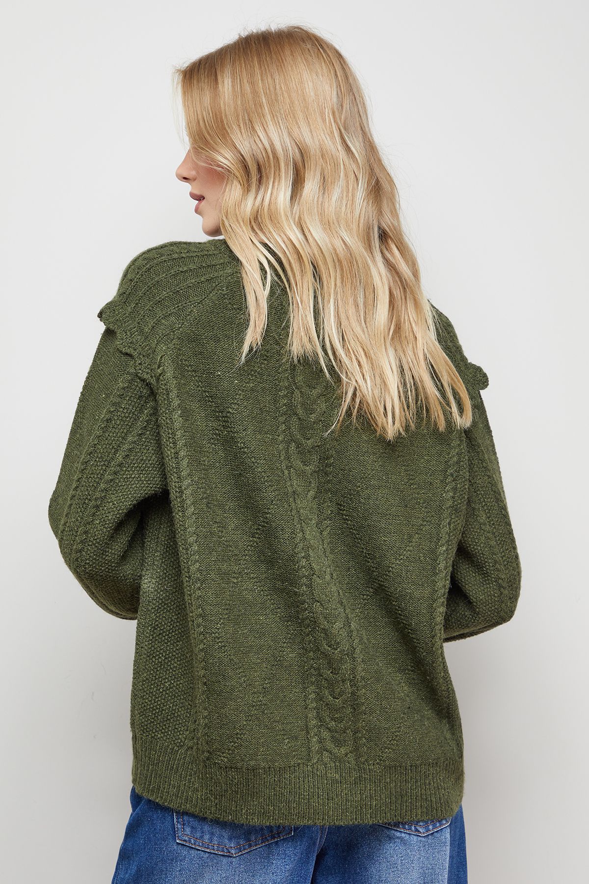 Oasis Cable Knitted Crochet Trim Detail Jumper Khaki image 3