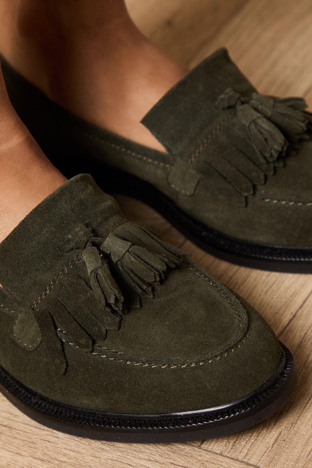 Oasis Brighton Suede Tassel Loafers Olive image 4