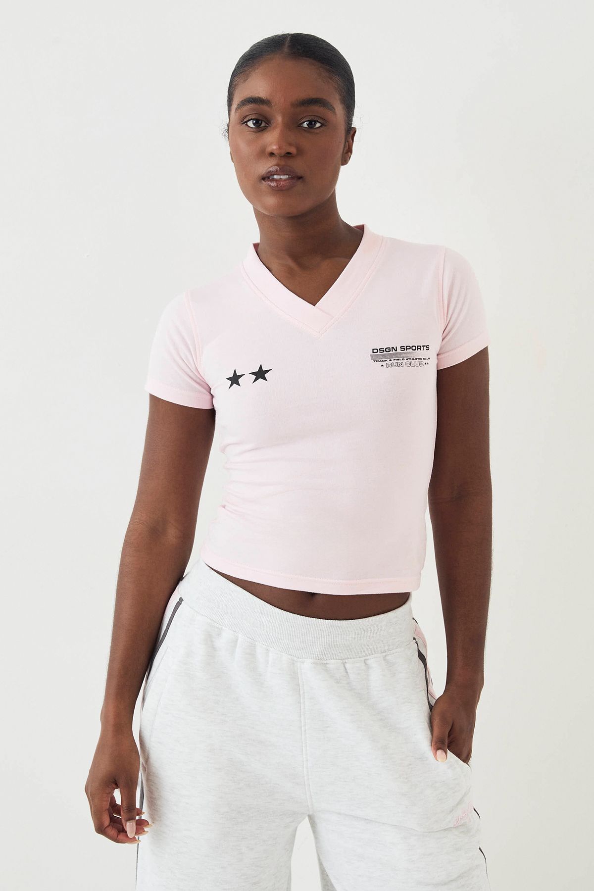DSGN Studio DSGN Studio Sport V Neck Fitted T-Shirt Marshmallow Pink image 1