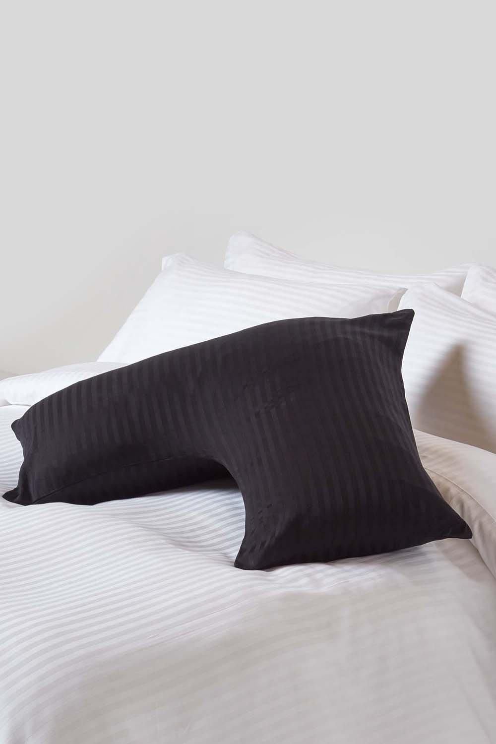 Homescapes Egyptian Cotton Super Soft V Shaped Pillowcase 330 TC image 2