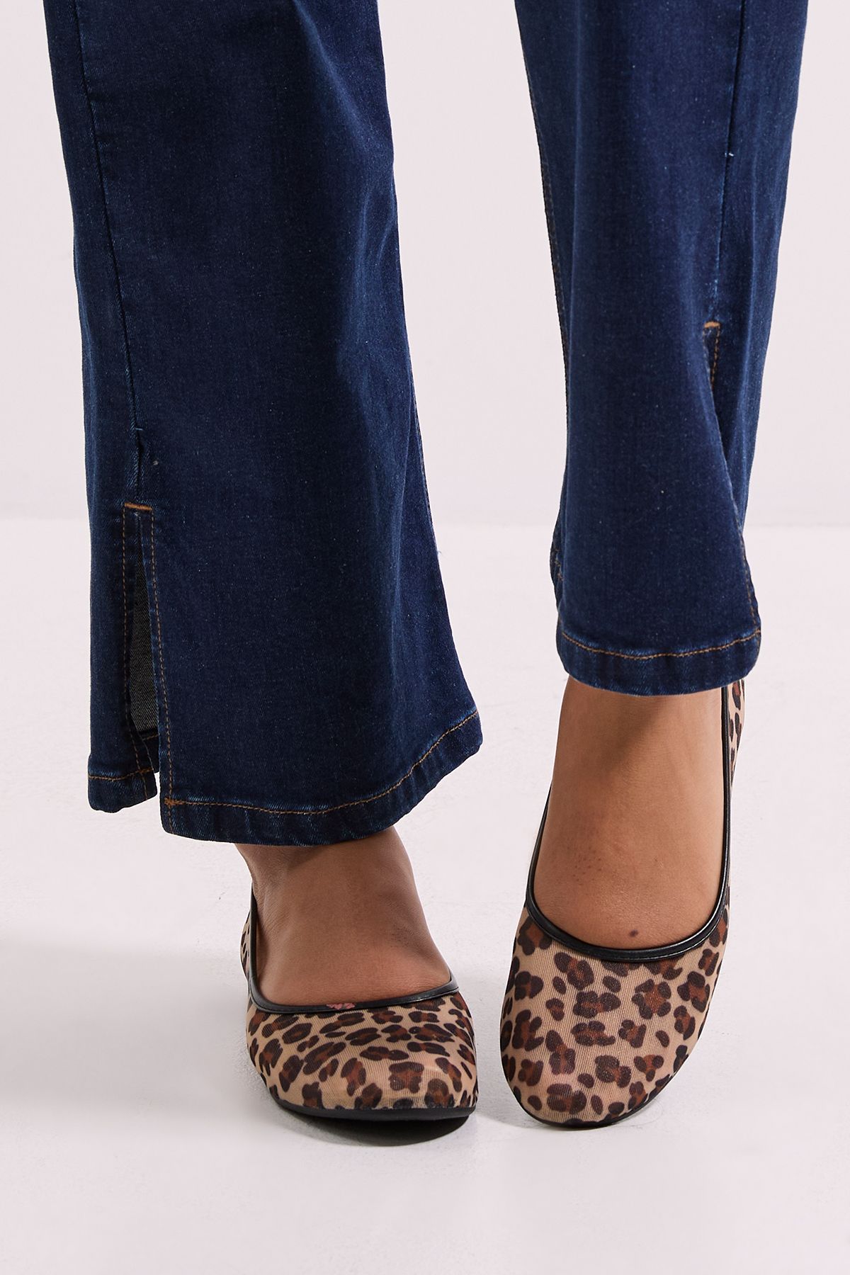 Dorothy Perkins Erica Mesh Ballerinas Leopard image 2