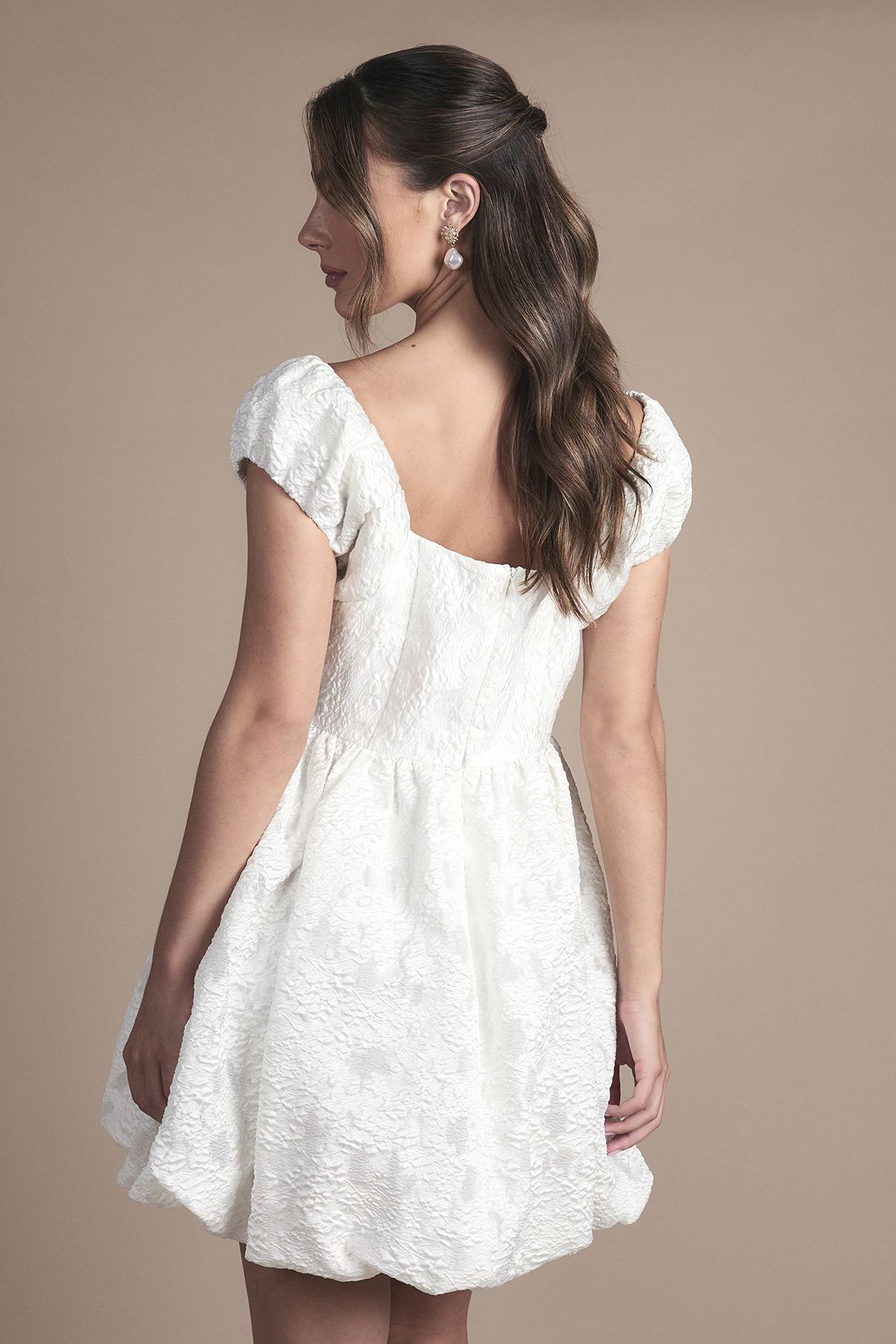 Oasis Sweetheart Textured Bridal Mini Dress Ivory image 3
