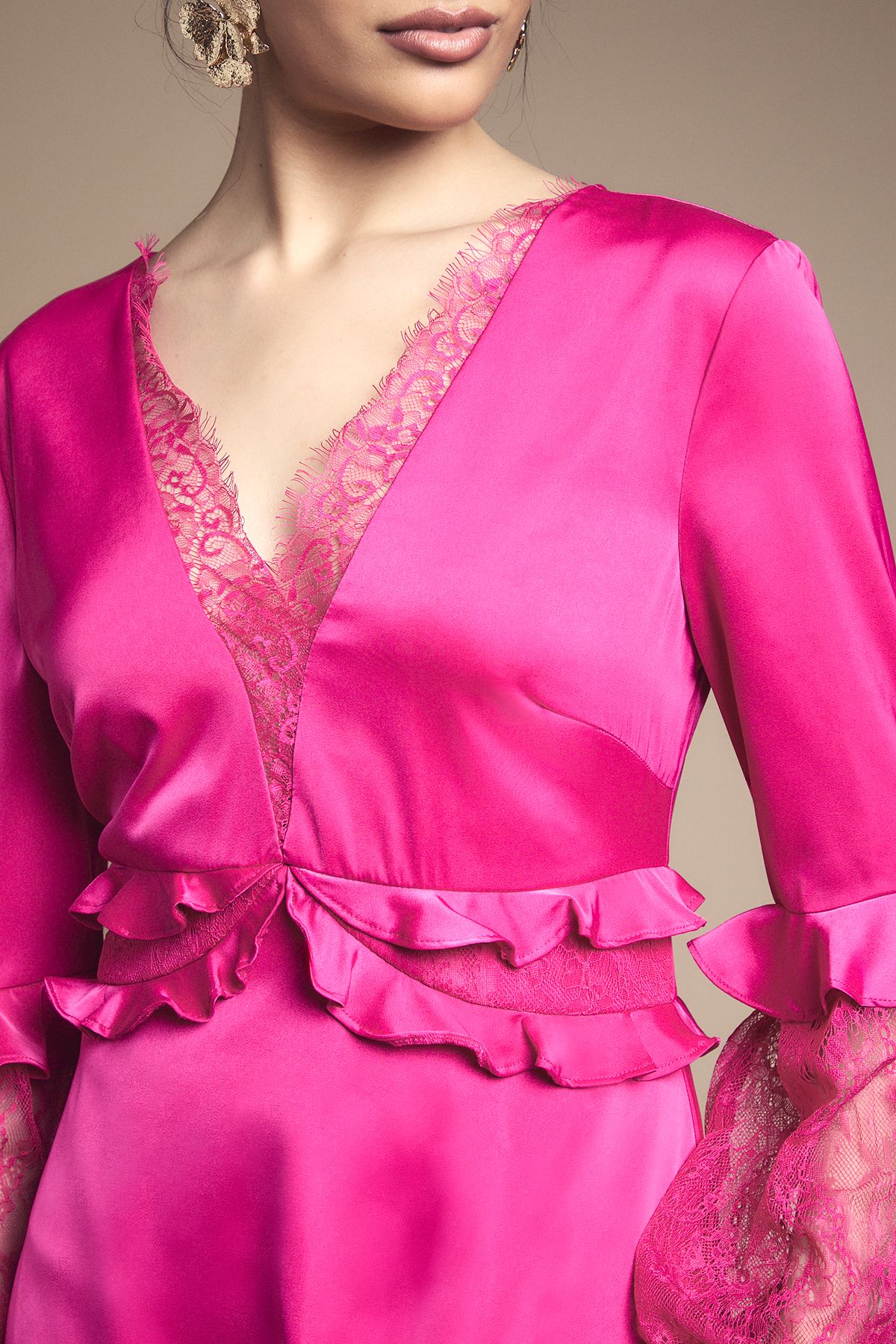 Oasis Lace Sleeve Frill Waist V Neck Midi Dress Fuchsia image 5