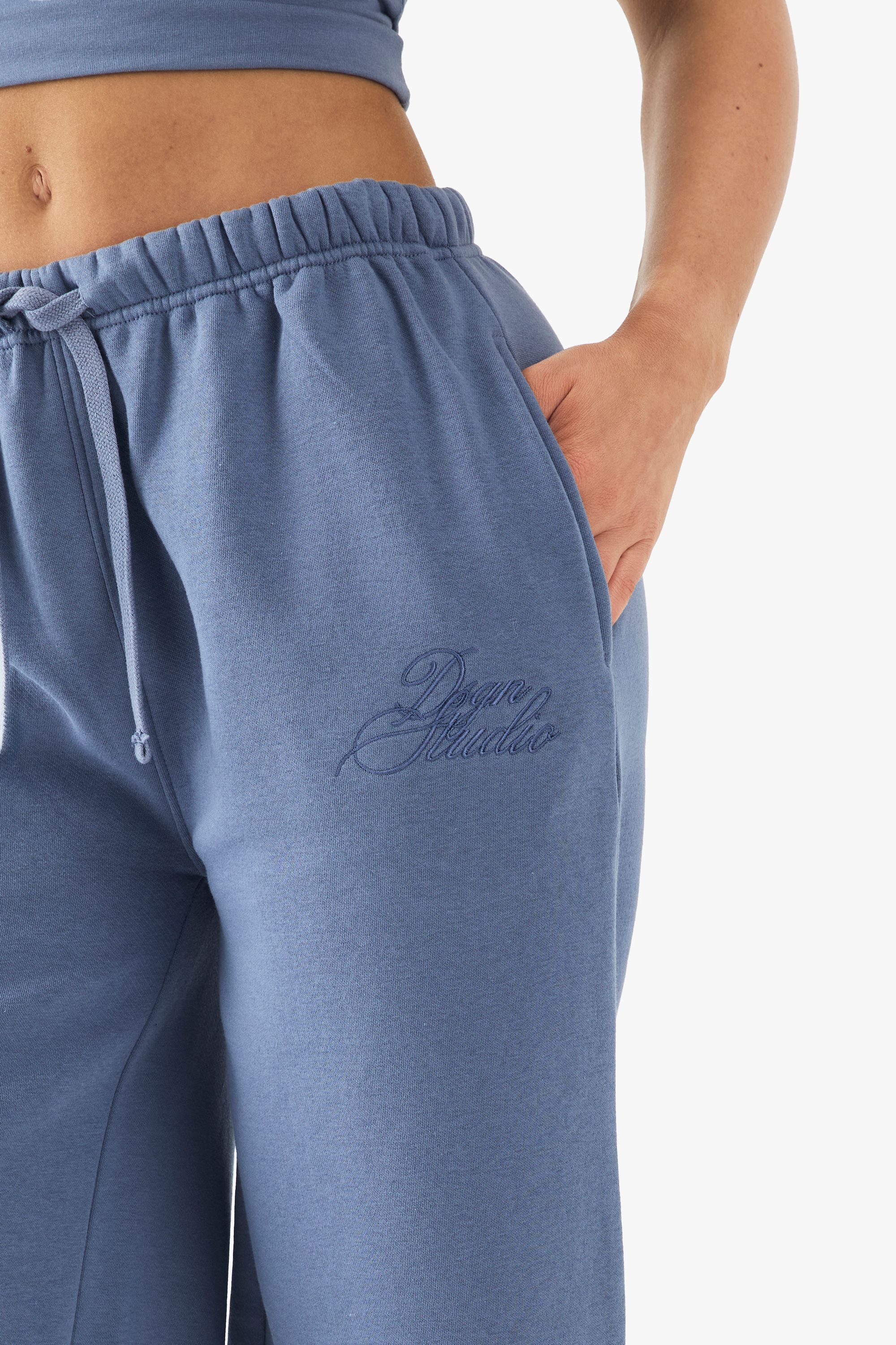 DSGN Studio DSGN Studio Contrast Script Straight Leg Jogger Blue image 4