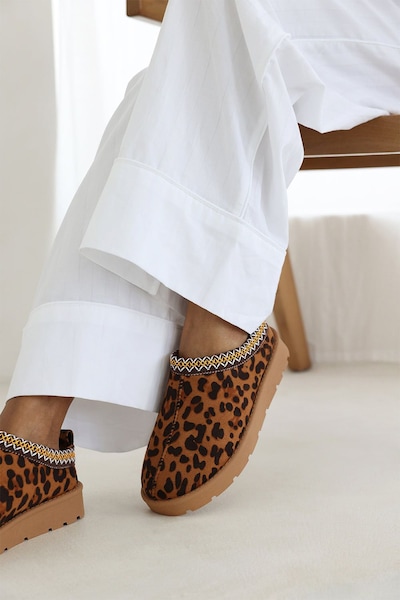 Where's That From 'Ivana' Cosy Faux-Suede Fur Lining Low Ankle Boot