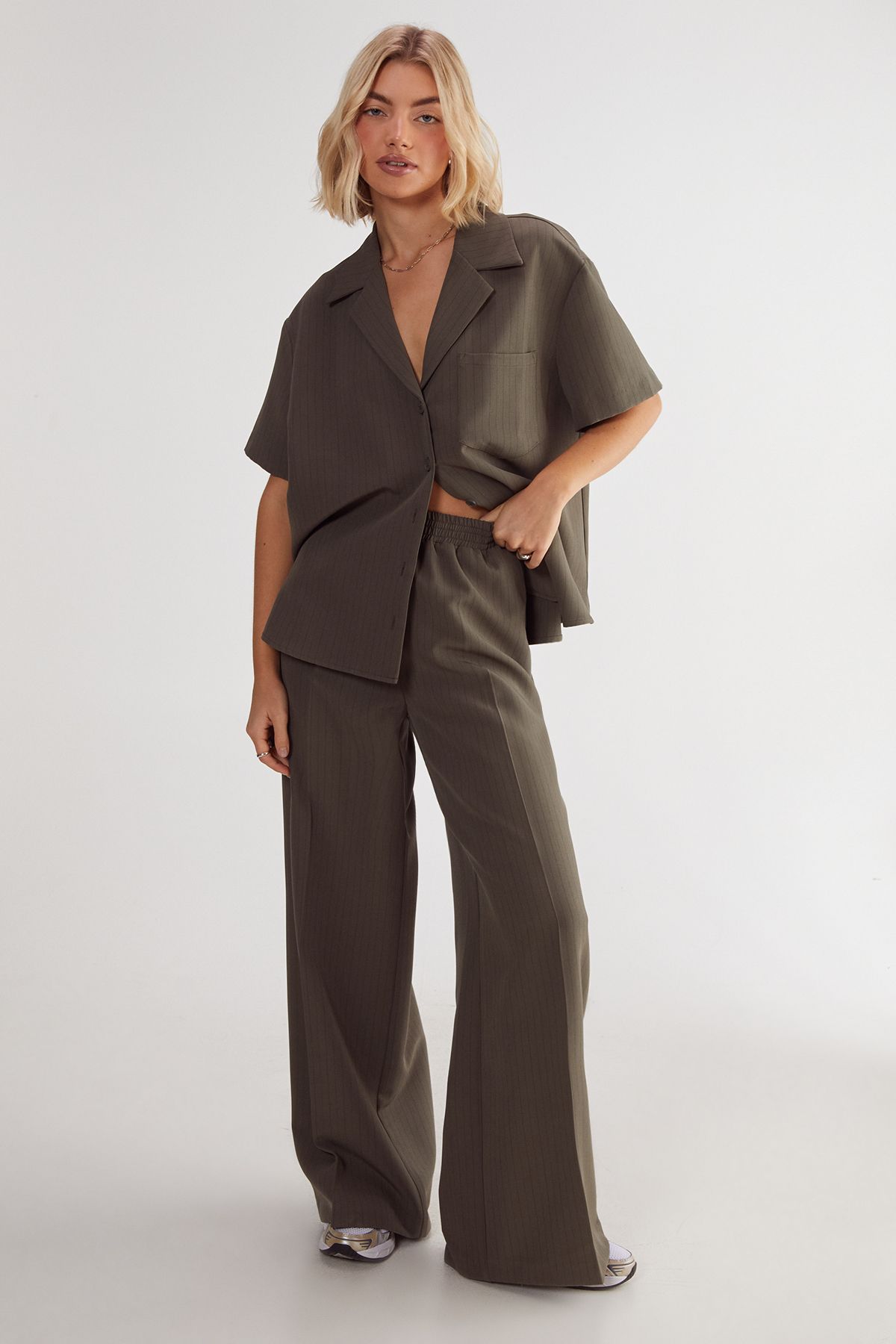 NastyGal Pinstripe Revere Shirt Khaki image 2