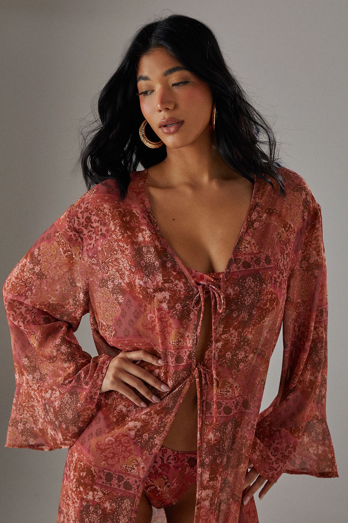 Warehouse Printed Maxi Tie front Kimono Multi image 2