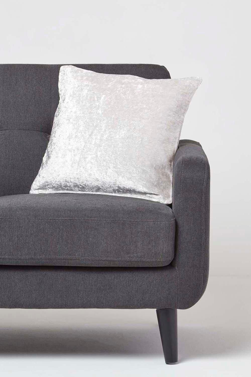 Homescapes Luxury Crushed Velvet Cushion Cover image 2