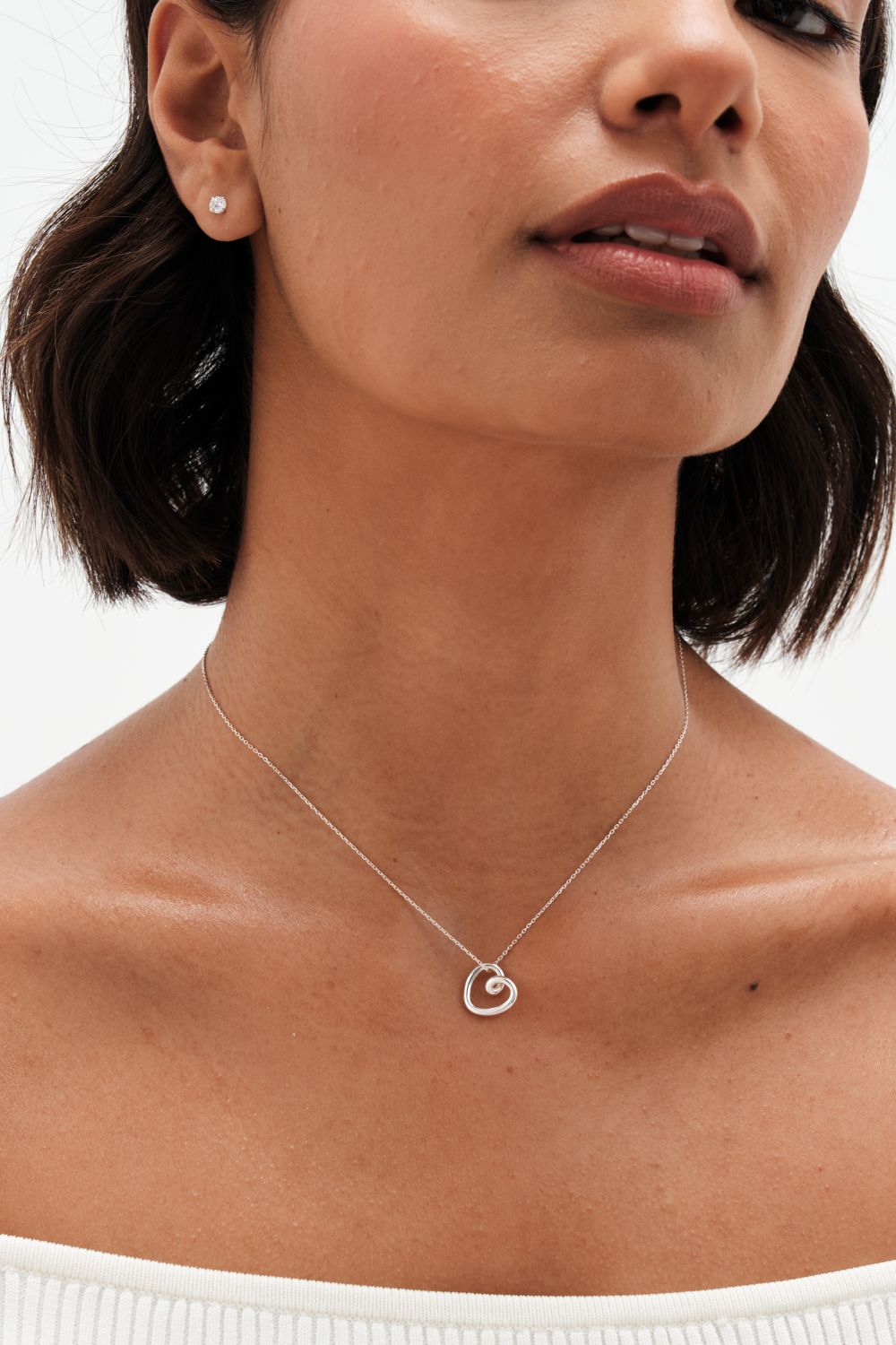 Simply Silver Simply Silver Sterling Silver 925 Swirl Open Heart Necklace image 6