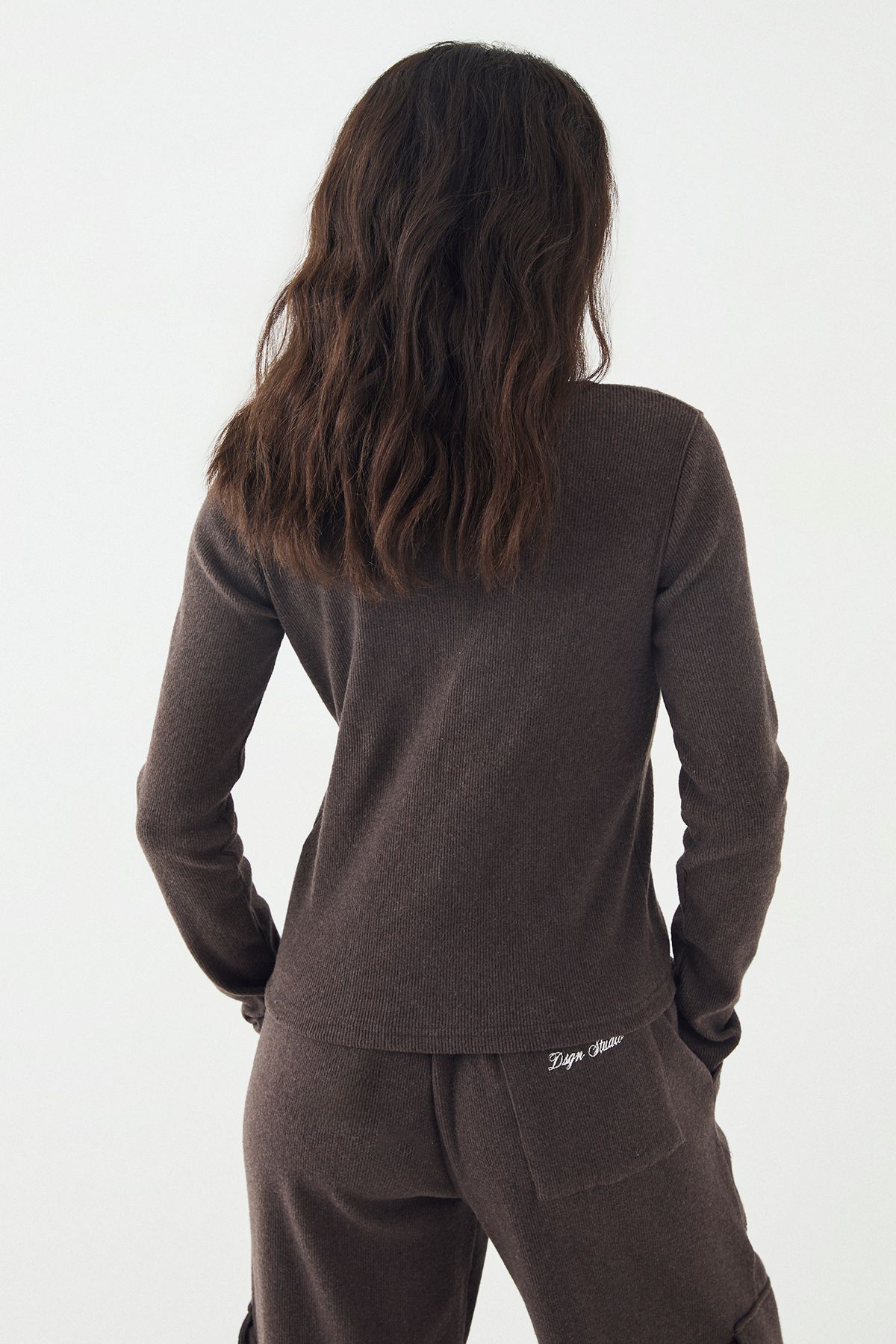 DSGN Studio DSGN Studio Brushed Rib Button Through Long Sleeve Top Chocolate image 2
