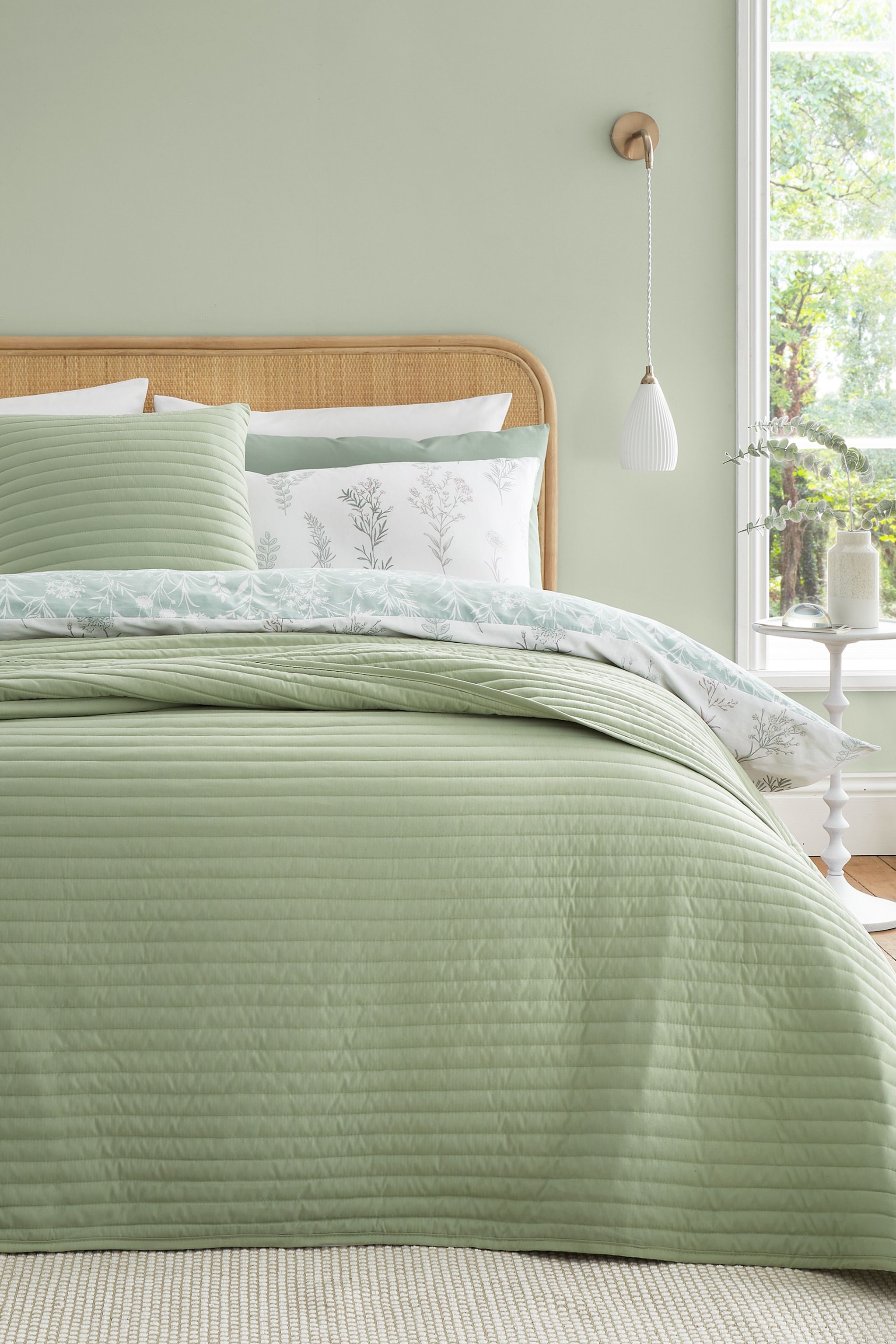 Bianca 'Quilted Lines' Bedspread image 1