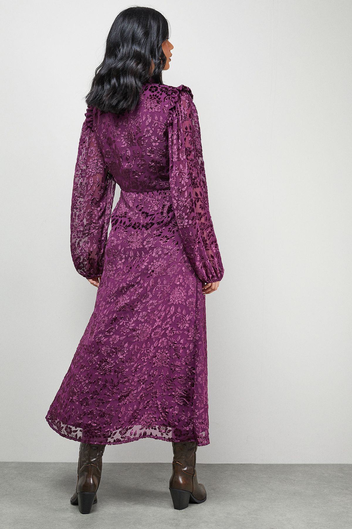 Warehouse Burnout Velvet Frill Shoulder Tie Front Midi Dress Purple image 3