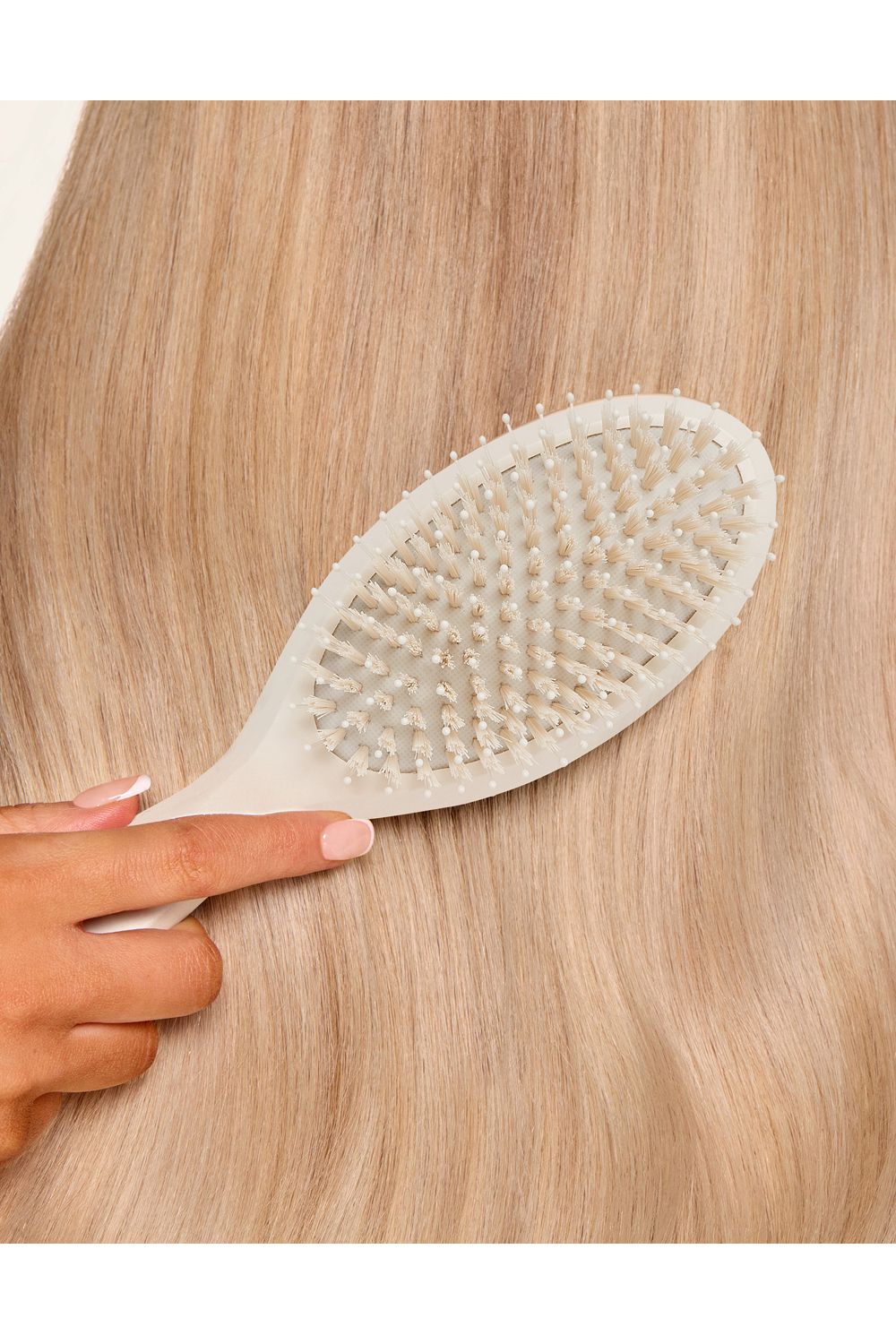 Beauty Works Beauty Works x Molly-Mae Luxury Dressing Brush Multi image 3