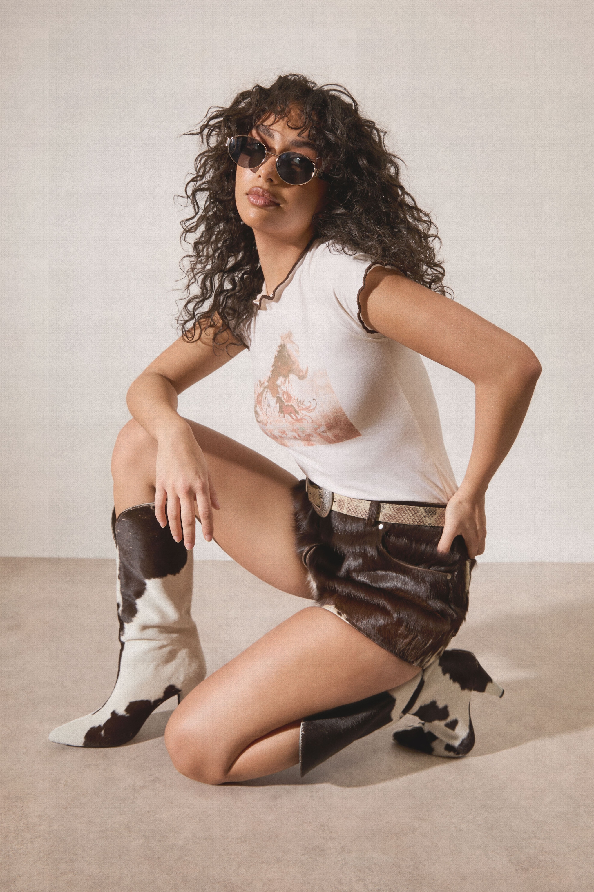 NastyGal Horse Graphic Washed Lettuce Edge Baby T-Shirt Cream