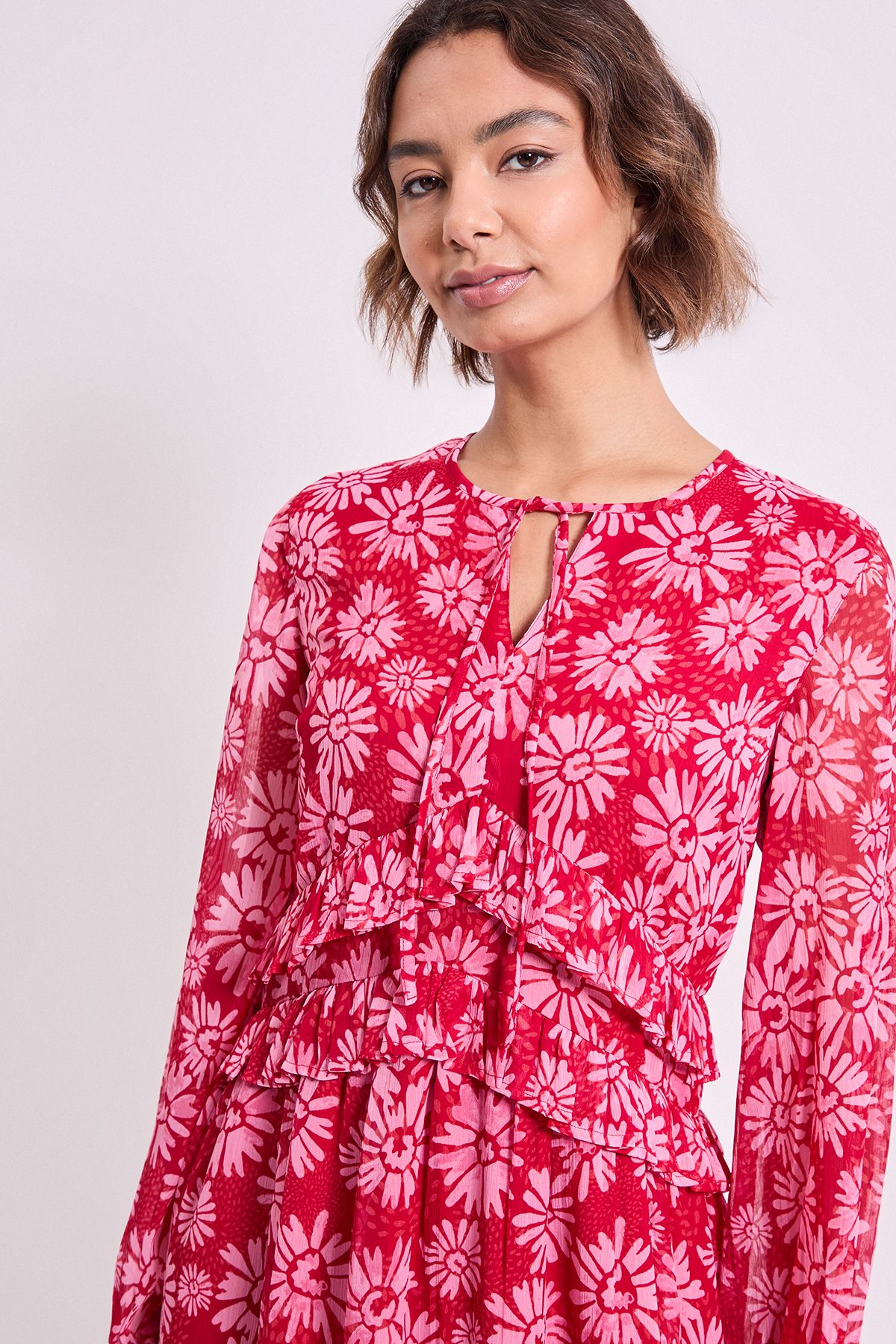 Dorothy Perkins Pink Daisy Tie Neck Frill Detail Trapeze Printed Midi Dress Pink image 4