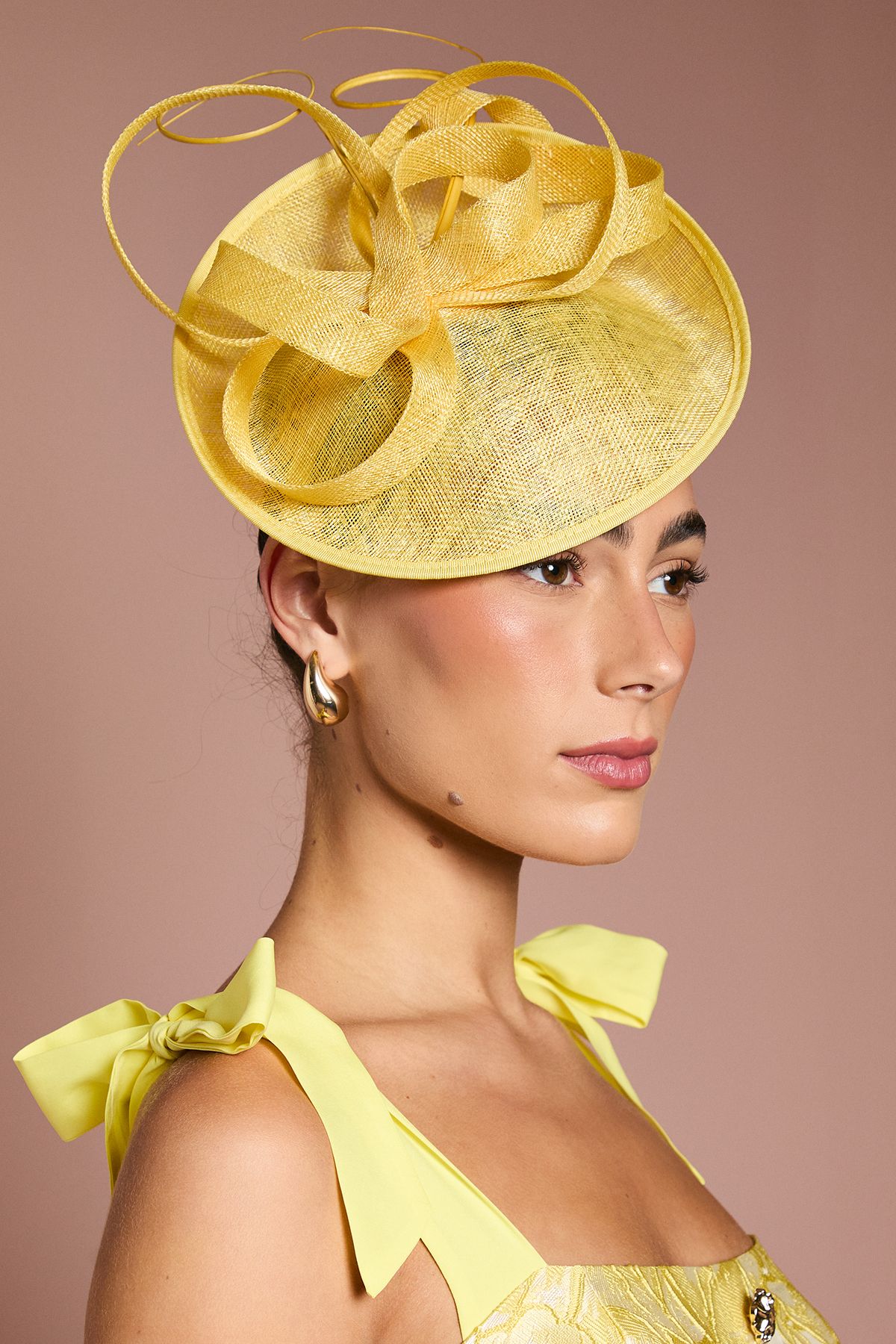 Coast Side Facing Structured Fascinator Lemon image 1