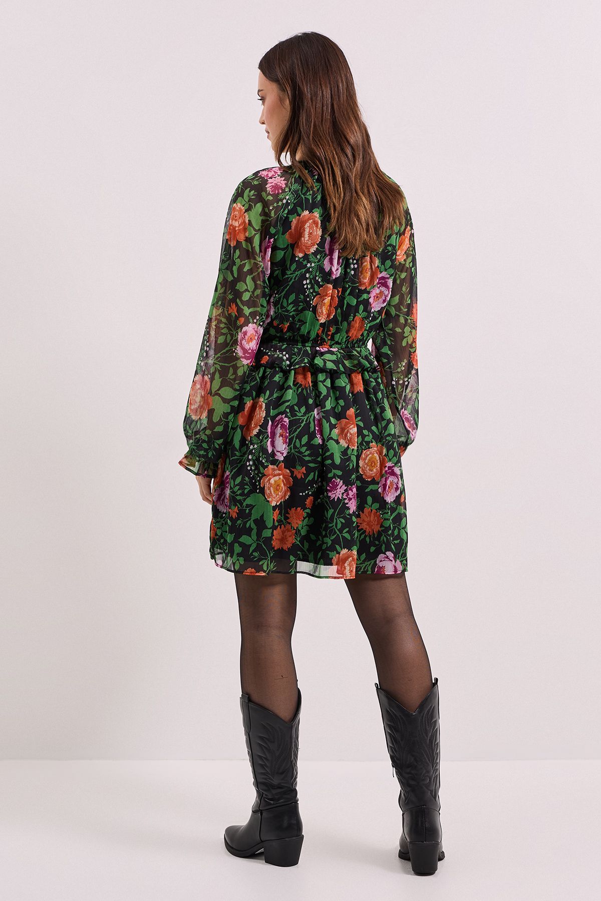 Dorothy Perkins High Neck Keyhole Detail Printed Chiffon Mini Dress Black image 3