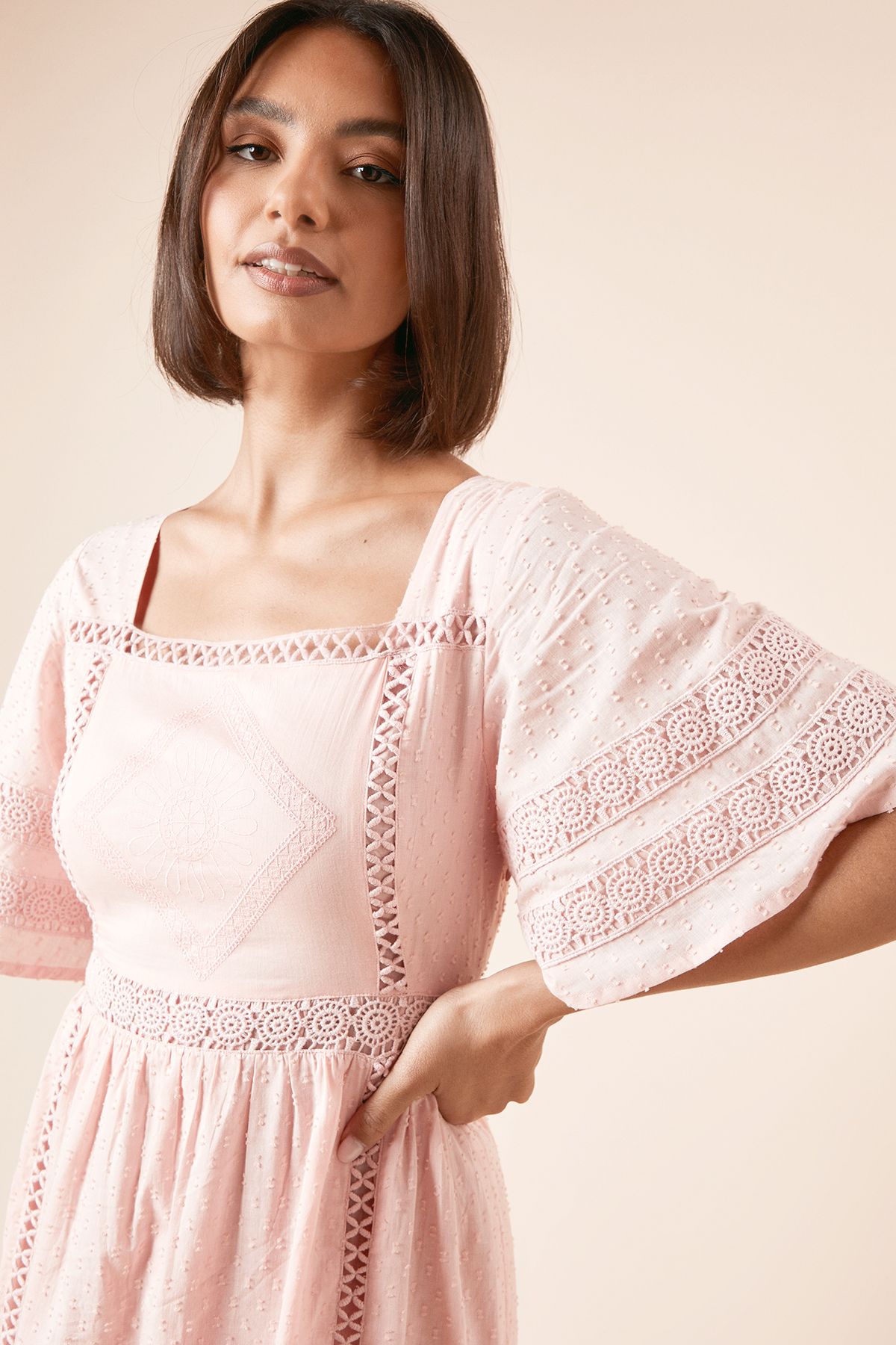 Dorothy Perkins Embroidered Front Angel Sleeve Midi Dress Pink image 2