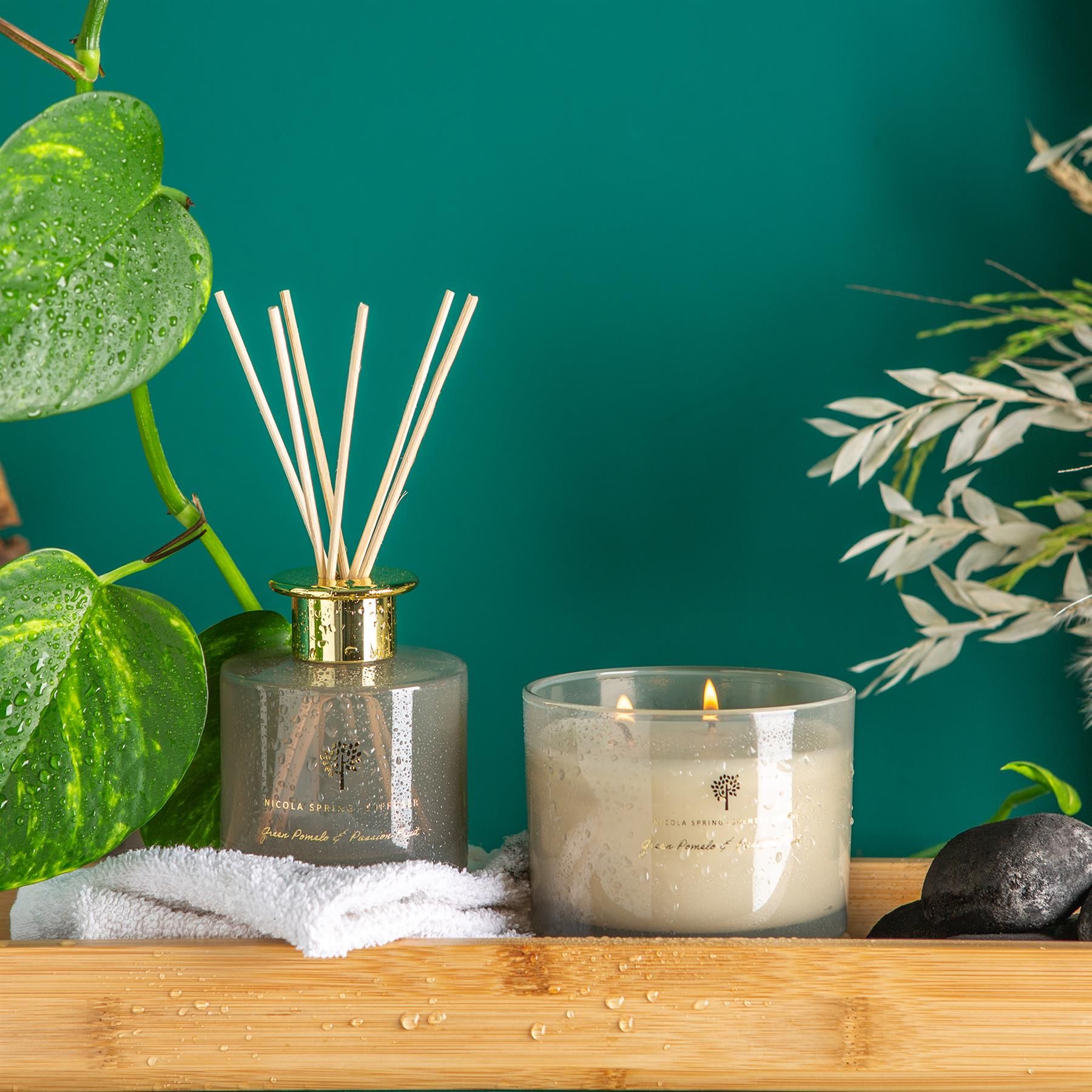 Nicola Spring Pomelo & Passion Fruit Candle & Diffuser Set - 350g Jar + 200ml Diff image 8
