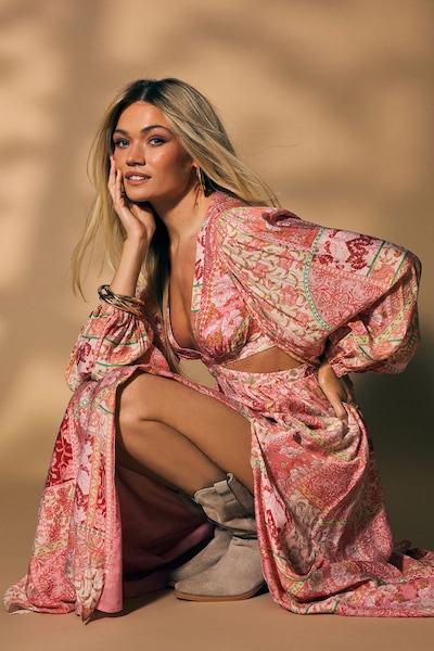 Oasis Printed Long Sleeve Cut Out Side Detail Maxi Dress Pink
