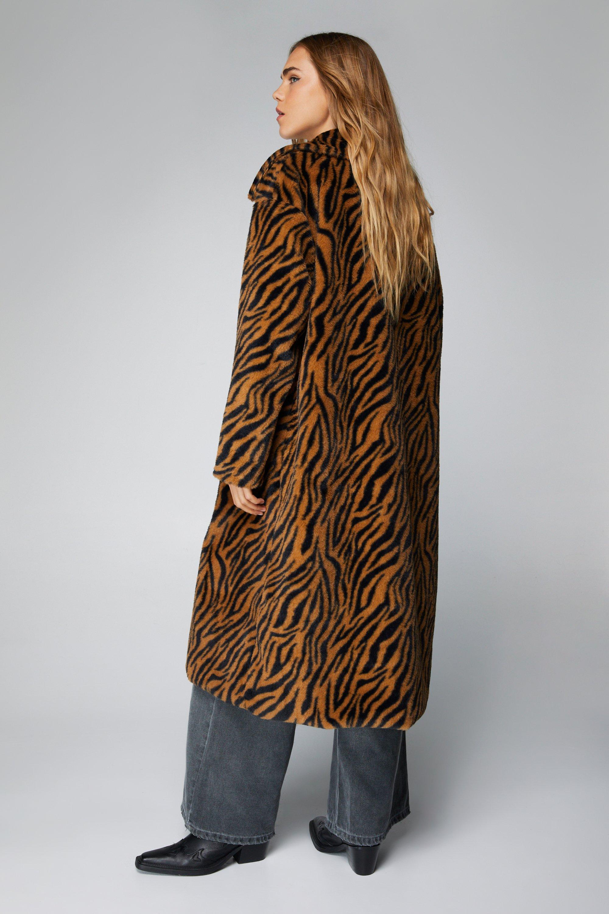 NastyGal Essentials Printed Faux Fur Coat Animal image 4