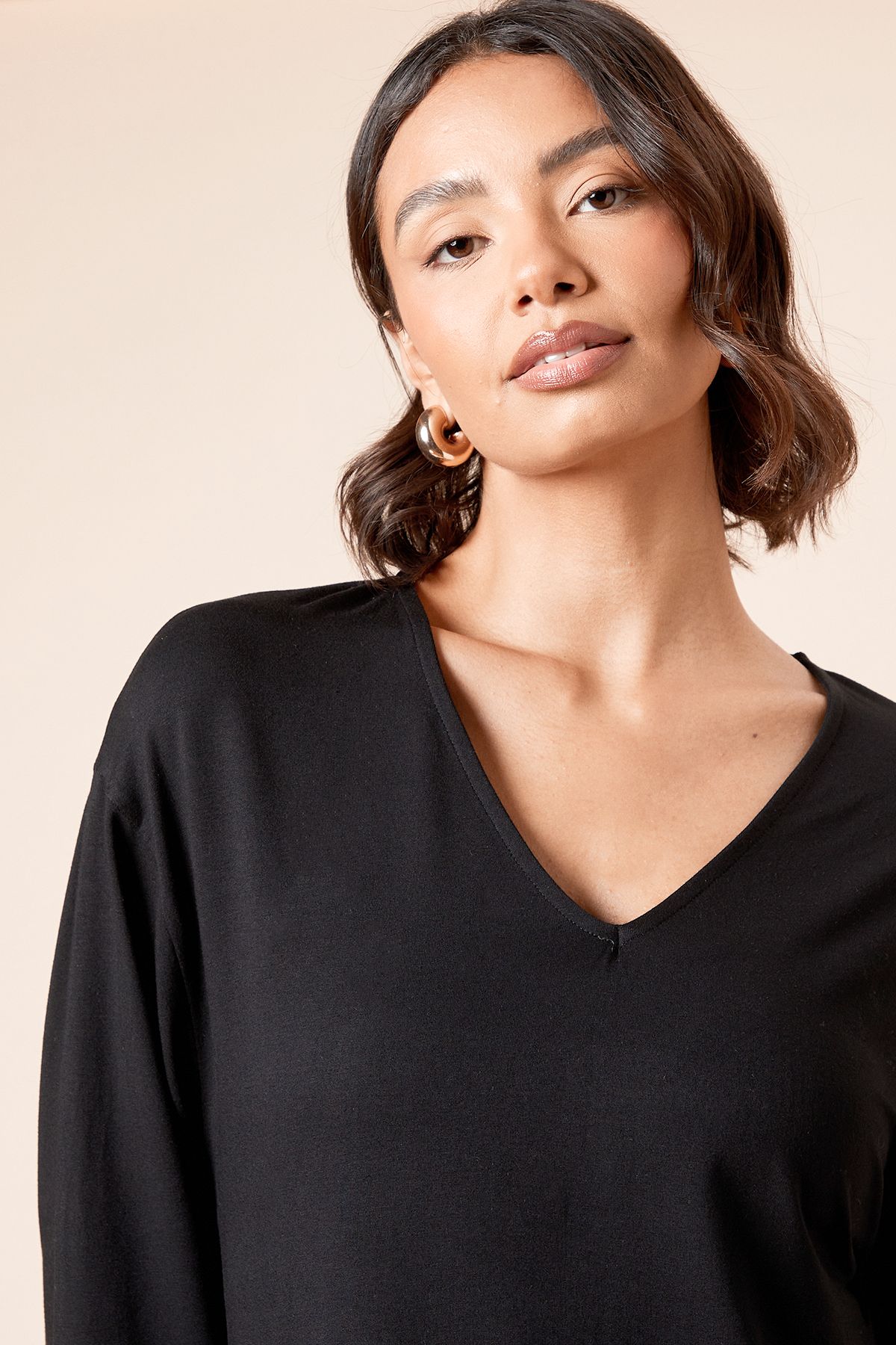 Dorothy Perkins V Neck Tunic Black image 2