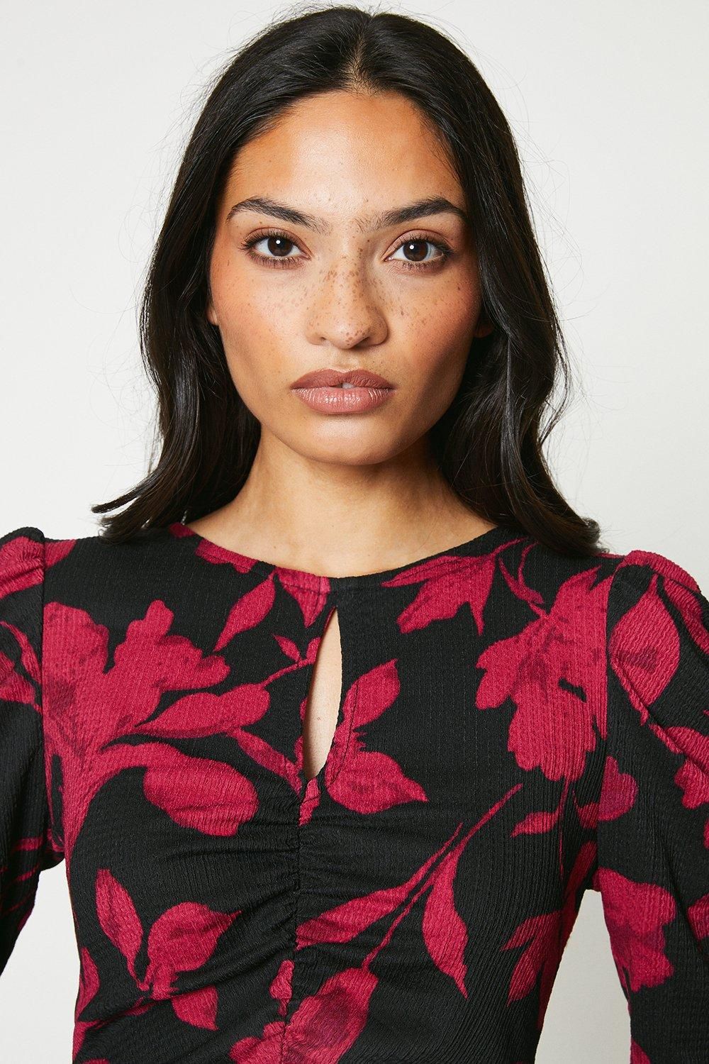 Dorothy Perkins Red Floral Keyhole Midi Dress Black image 4