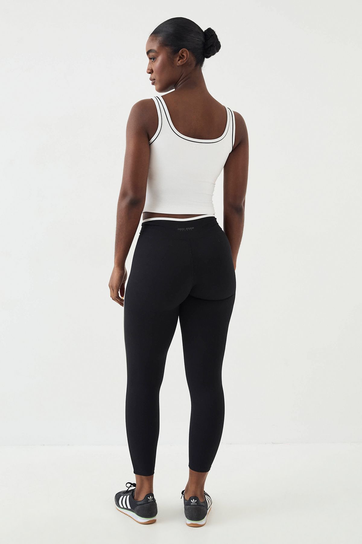 DSGN Studio DSGN Studio Ultra Sculpt Wrap Waist Piping Detail Legging Black image 2