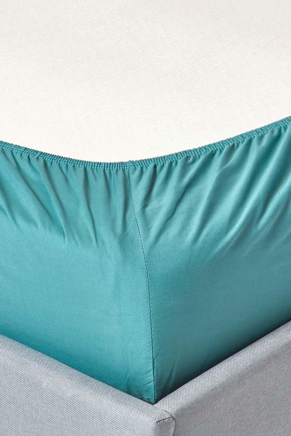 Homescapes Egyptian Cotton Fitted Sheet 12 inch 200 Thread Count image 2