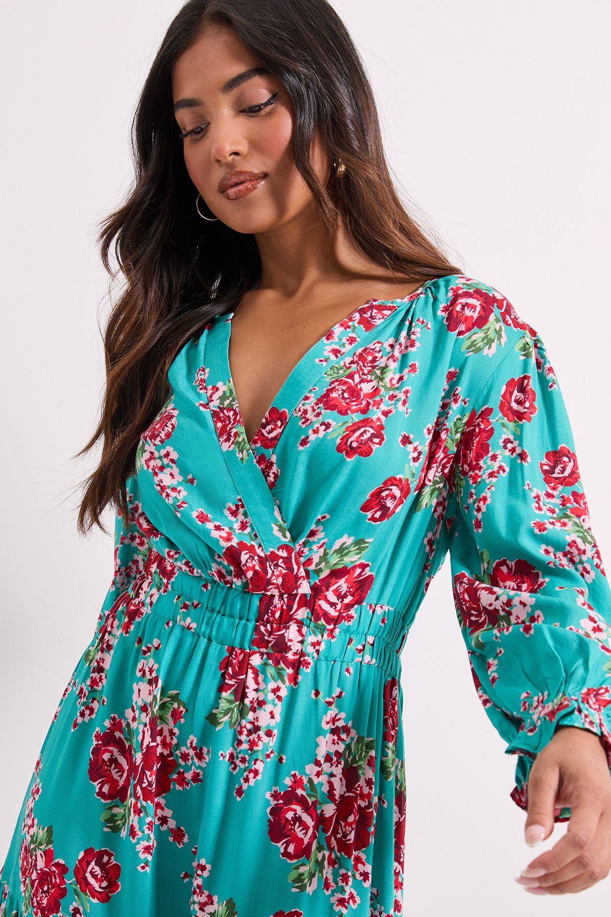 Dorothy Perkins Petite Floral Wrap Front Tiered Skirt Midaxi Dress Floral image 4