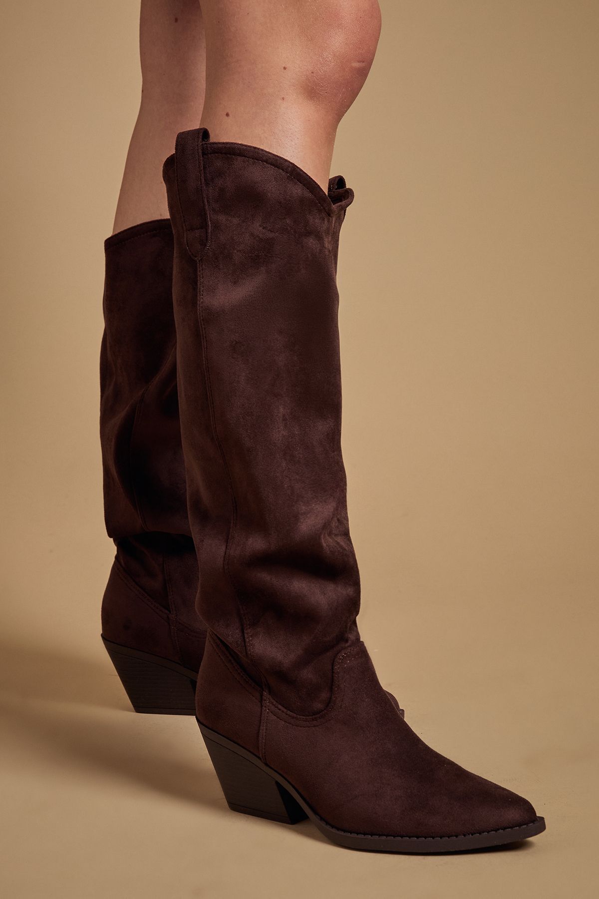Oasis Winnie Faux Suede Slouch Calf Boots Chocolate image 4